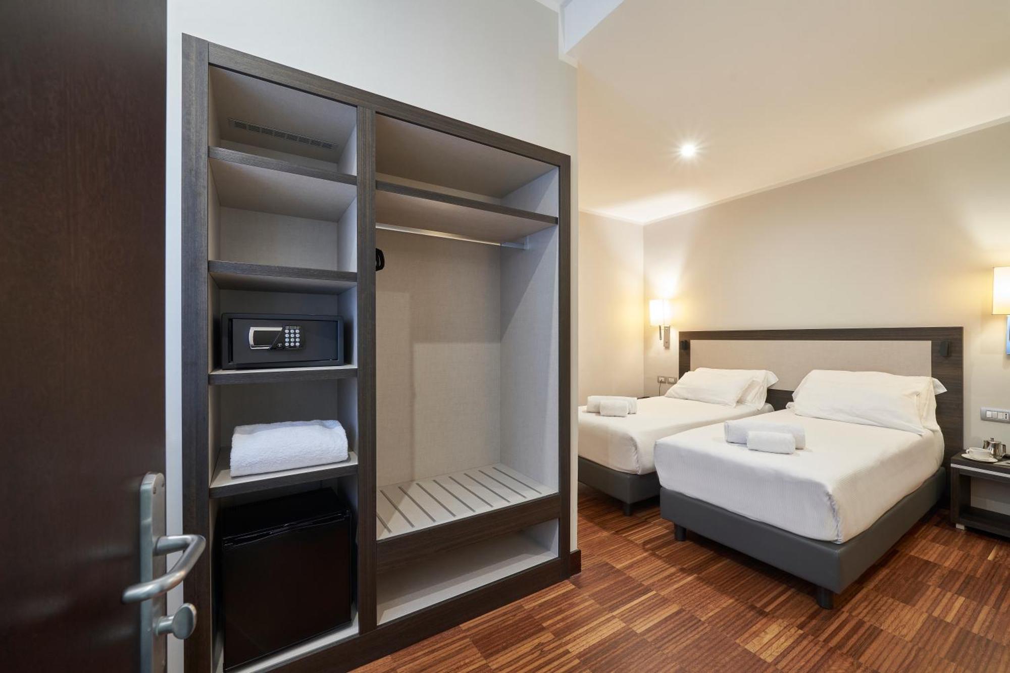 Hotel Leonardo Da Vinci Флоренция Екстериор снимка