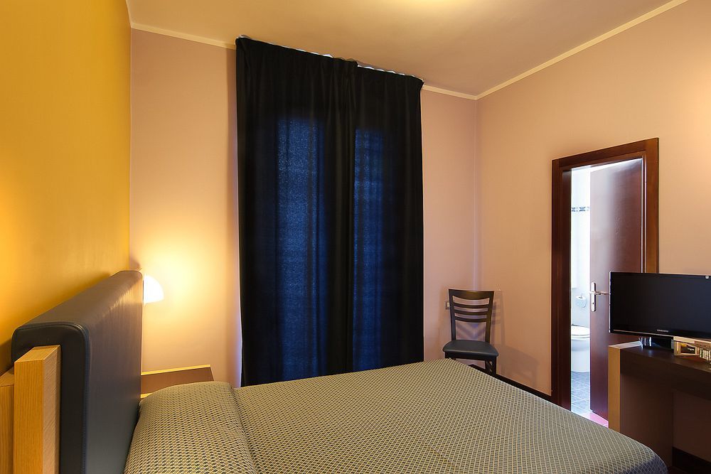 Hotel Leonardo Da Vinci Флоренция Екстериор снимка