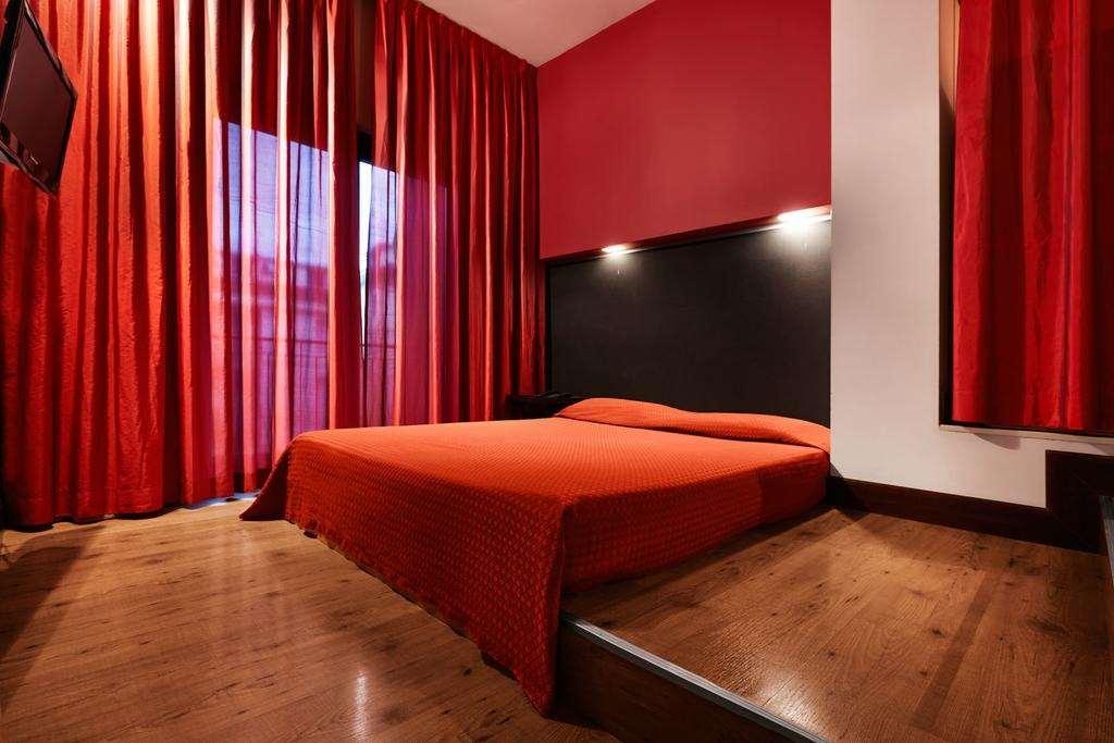 Hotel Leonardo Da Vinci Флоренция Стая снимка